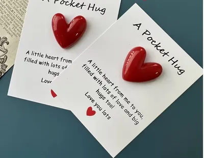 Mini Heart Pocket Hug